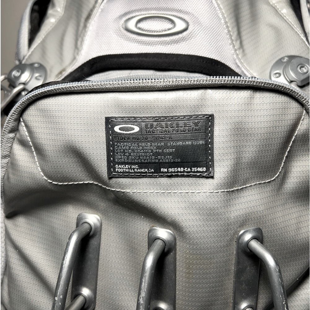 Oakley Kitchen Sink - Limited Edition Titanium